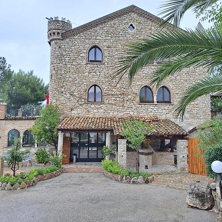 Hotel Lo Smeraldo Roccavivara Exterior photo
