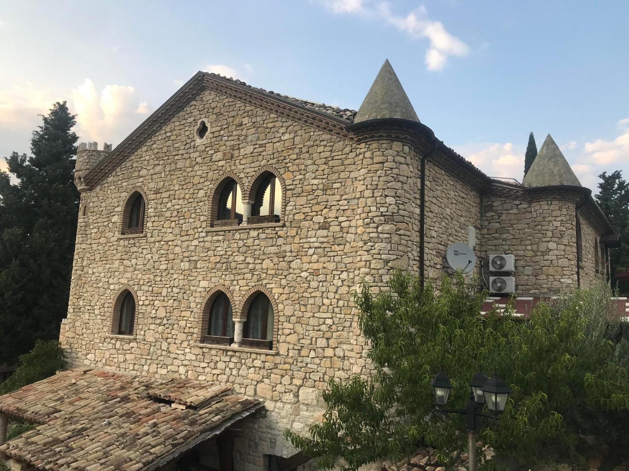 Hotel Lo Smeraldo Roccavivara Exterior photo